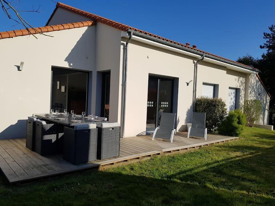 בוגונה 9 Pers 160 M² +Jardin- 10Mn Nantes -30Mn Mer מראה חיצוני תמונה